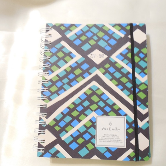 Vera Bradley Accessories - Vera Bradley 2017-2018 Student Agenda (Collector's Item)